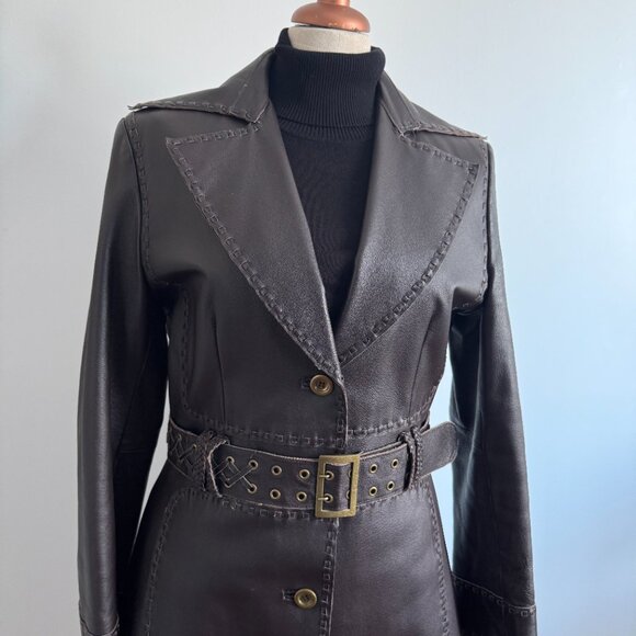 Nylon by Dex - Long Brown Leather Coat with Belt - Picture 3 of 15